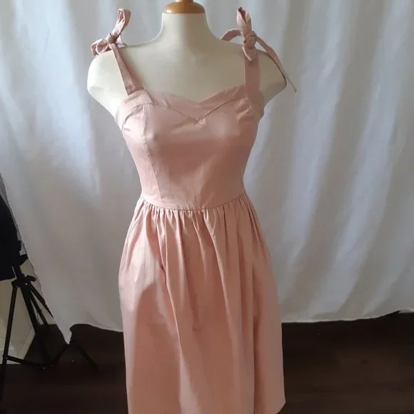 Pink Dress - Picture 3 of 5